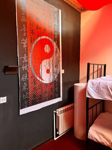 gəncə hostel: Sheherin tam merkezinde Islam seferli 13 kucesinde yerleshen tam yeni