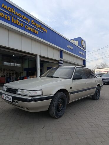 Mazda: Mazda 626: 1991 г., 2 л, Механика, Бензин, Седан — 4