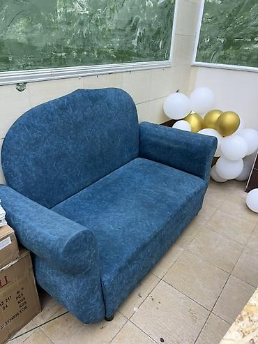 ресторация диваны: 9000 сом!!!Компактный двухместный диван в насыщенном синем цвете — 1