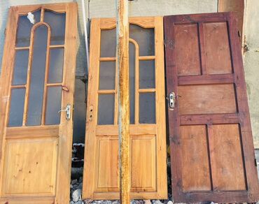 Giriş qapıları: 3 birlikde 75 azn endirim olacaq Bu taxta qapı evinizin, ofisinizin və