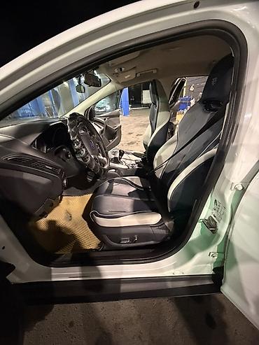 матор на форд фокус: Ford Focus: 2013 г., 1.6 л, Механика, Газ, Универсал — 5