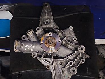 Помпа Mercedes-Benz 2001 г., Б/у, Оригинал, Япония