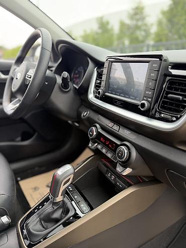 Kia: Kia Stonic: 2020 г., 1.4 л, Автомат, Бензин, Кроссовер — 8