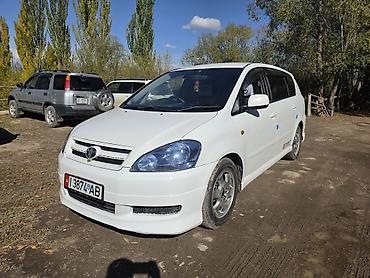 Toyota: Toyota Ipsum: 2003 г., 2.4 л, Автомат, Бензин, Минивэн — 3