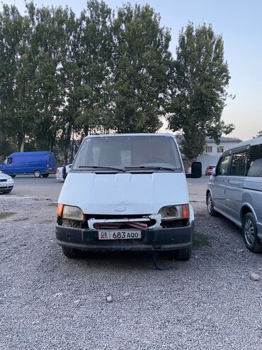 продаю или меняю с доплатой: Ford Transit: 1993 г., 2.5 л, Механика, Дизель, Фургон