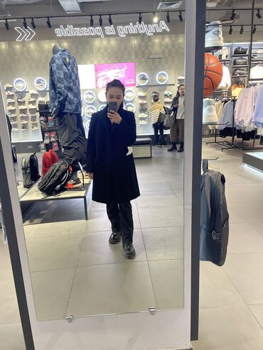 женские зимние куртки бишкек: Корея 44р за 1000сом