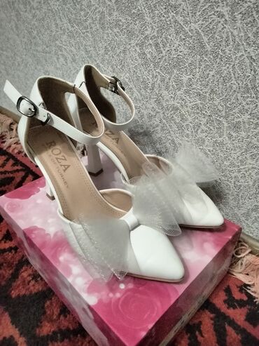 белые туфли для свадьбы: Туфли 36.5, цвет - Белый