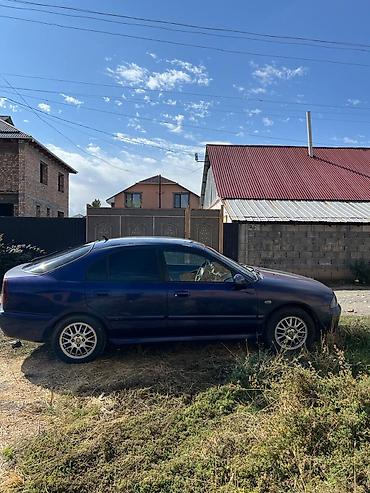 bcd com: Mitsubishi Carisma: 2003 г., Механика, Седан — 3
