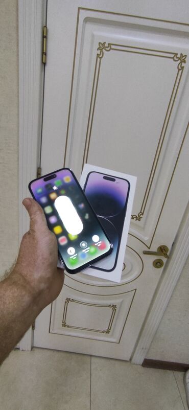 iphone 11 pro max ekran: IPhone 14 Pro, Deep Purple, Face ID