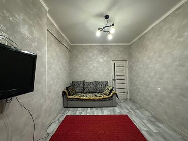 купить квартиру в бишкеке восток 5: 1 бөлмө, 42 кв. м, Элитка, 3 кабат, Евроремонт