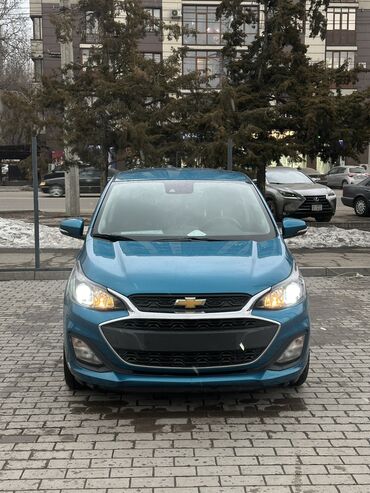 вито машина: Chevrolet Spark: 2018 г., 1 л, Вариатор, Бензин, Хэтчбэк