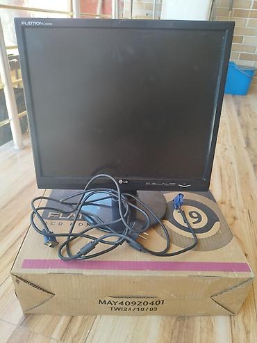 Masaüstü kompüterlər və komponentlər: LG Flatron L1954SM LCD monitor - Ekran diaqonalı: 19" - Matrica: LCD — 1