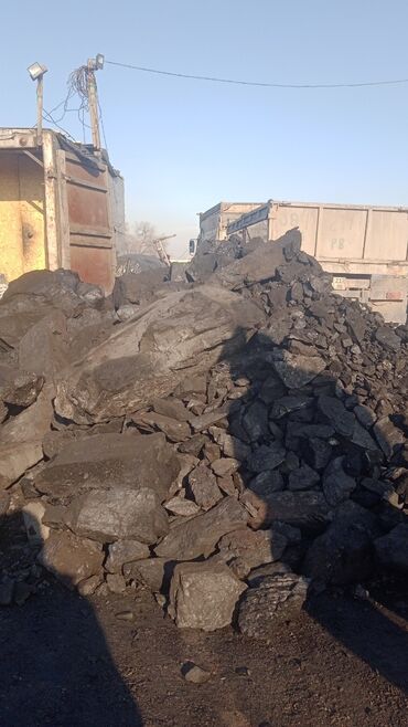 Угольные брикеты: Уголь Уголь .Комур Комур. Кара кече. Кара кече.Кара — 2