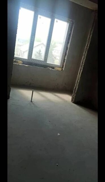 3 комнатная квартира продажа: 2 бөлмө, 62 кв. м, Элитка, 3 кабат, ПСО (өзү оңдоп түзөтүп бүтүү үчүн)