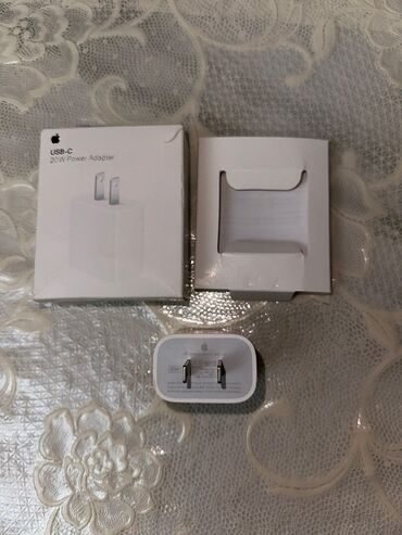 Adapterlər: Adapter Apple, 20 Vt, Yeni
