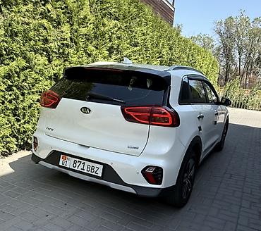 киа ниро 2020: Kia Niro: 2020 г., 1.6 л, Автомат, Гибрид, Кроссовер — 5
