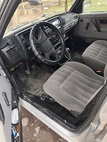 Volkswagen: Volkswagen Golf: 1988 г., 1.8 л, Ручные, Бензин, Седан — 2