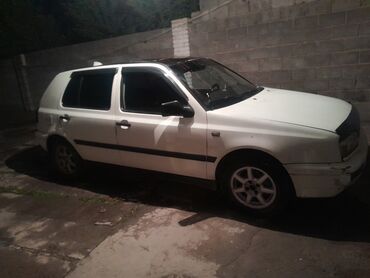 Volkswagen: Volkswagen Golf: 1997 г., 1.6 л, Механика, Бензин, Хэтчбэк — 7