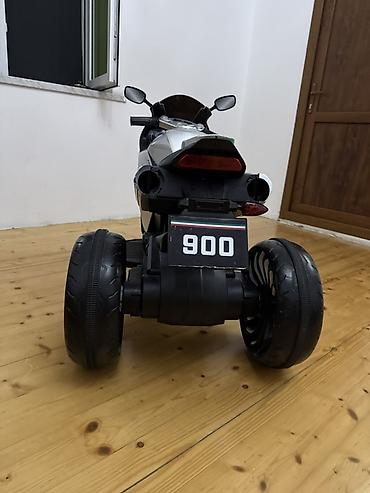 ucuz usaq oyuncaqlari: Uşaq üçün elektrikli motosiklet (4 təkərli) Bateryasında problem var — 2