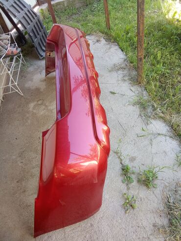 продаю субару импреза: Задний Бампер Subaru 2003 г., Б/у, цвет - Красный, Оригинал