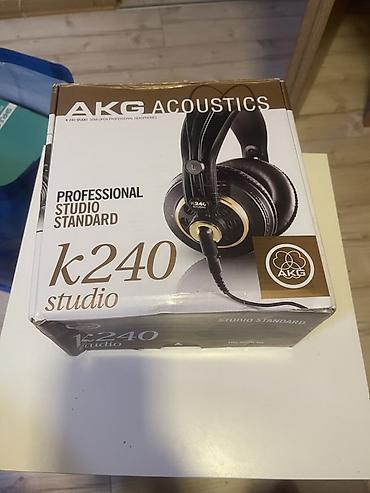 AKG Acoustics K240 Studio – poluotvorene profesionalne slušalice -