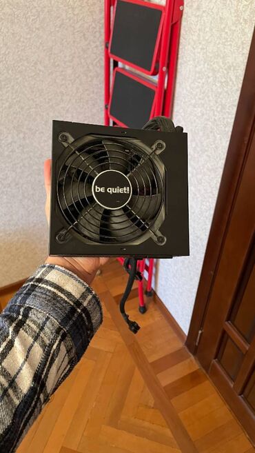 Qida blokları: Qida bloku be quiet!, 700 W — 6