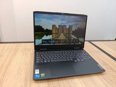 Monitorlar: Lenovo 15.6 ", Intel Core i5, 512 GB