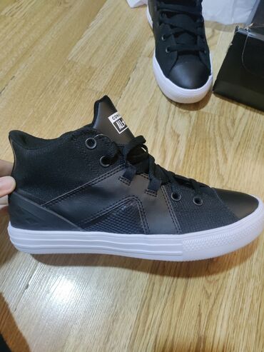 puma ayaqqabı: Original Converse superstep türkiye den almışam. Bugün əlimə gəlib