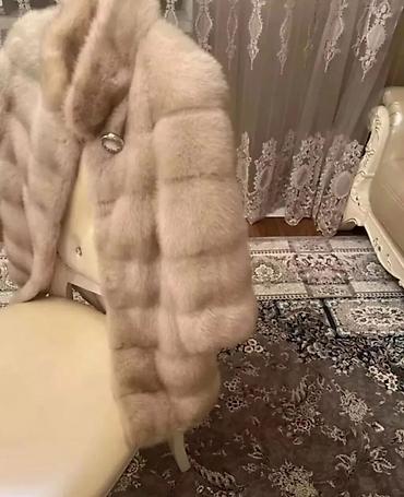 Личные вещи: Шуба норковая - Цвет: светло-бежевый - Ворот: стойка. - Застежка — 5