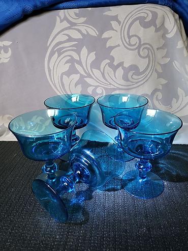 ,Case kristal,rucni rad iz 70ih godina. Case kristal,rucni rad,nigde na lalafo.rs ,Case kristal,rucni rad iz 70ih godina. Case kristal,rucni rad,nigde
