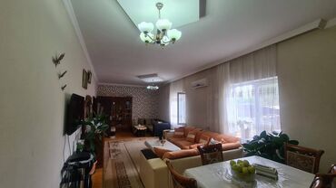 Həyət evləri və villaların satışı: 5 otaqlı, 230 kv. m, Orta təmir — 3