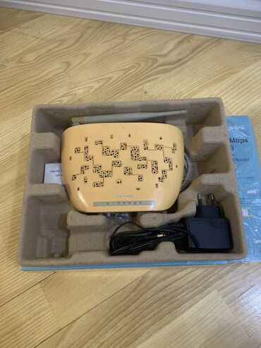 azercell modem satilir: Tplink modem TD-W8151N. Əla vəziyyətdədir. Karopkası şunuruna kimi