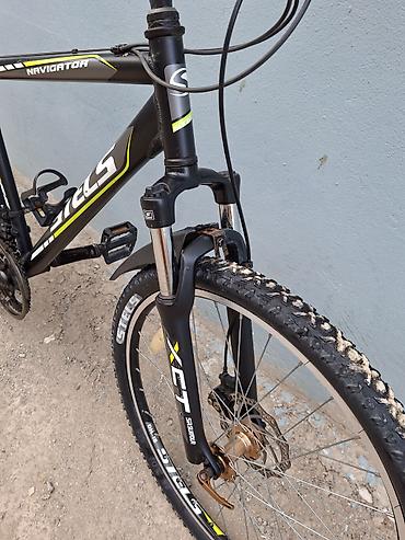 İdman velosipedləri: Stels Navigator madelidi 26 ölçüdür.Alimium cercivedir.Butun sistemi — 6