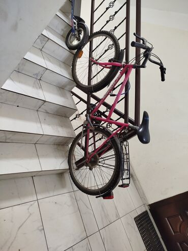 сколько стоит электронный самокат: Городской велосипед, классическая стальная рама. Основные