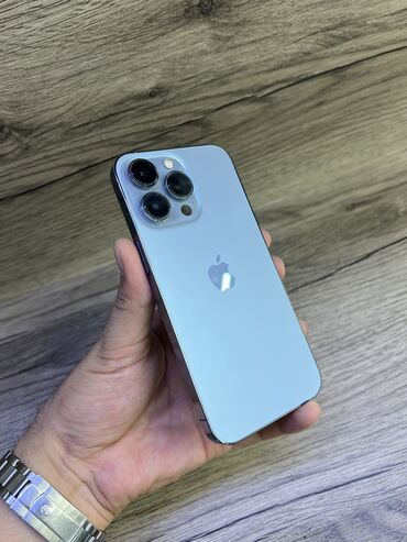 реплика айфонов: IPhone 13 Pro, Б/у, 256 ГБ, Голубой, Защитное стекло, Чехол, 94 %