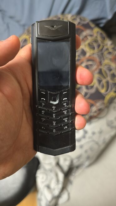 vertu sensor: Vertu Aster, rəng - Qara, Düyməli