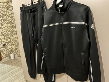 Спортивные костюмы: Мужской спортивный костюм, M (EU 38), Moncler, Новый, цвет - Черный, Самовывоз