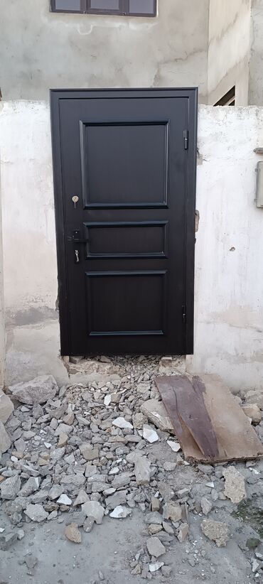 Pilləkən məhəccərləri: Demir qaplar her nov darvazalar rasotkalar pililalar navesler bistka — 17