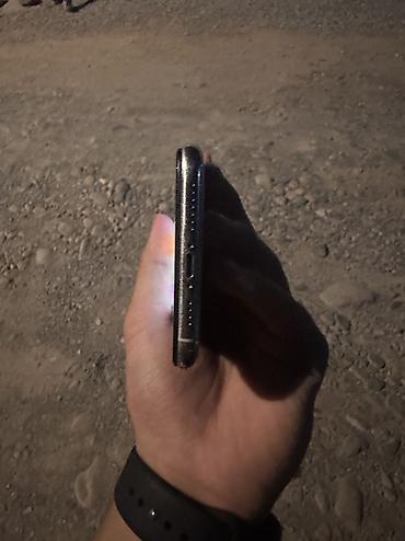 apple studio: IPhone 11 Pro Max, Б/у, 64 ГБ, Белый, Чехол, 88 % — 2
