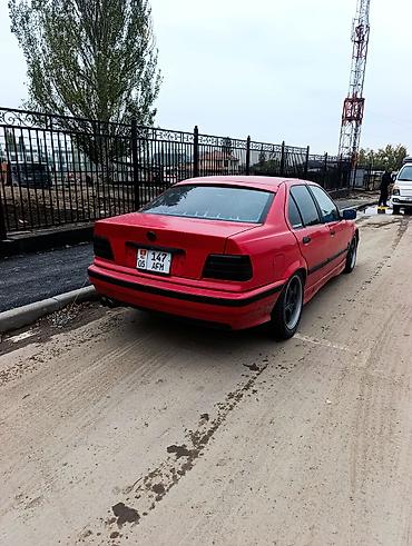BMW: BMW 3 series: 1994 г., Седан — 4