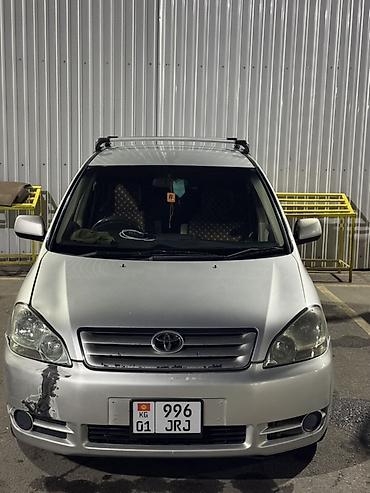 byd e2 2024: Toyota Ipsum: 2003 г., 2.4 л, Автомат, Бензин, Минивэн — 1