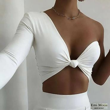 Topovi: Asimetrični ženski crop top sa čvorom - Dizajn: jedan dugi rukav + — 9