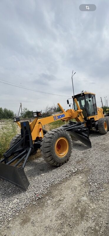 Грейдеры: Аренда . Ош. Автогрейдер XCMG предназначен для выполнения