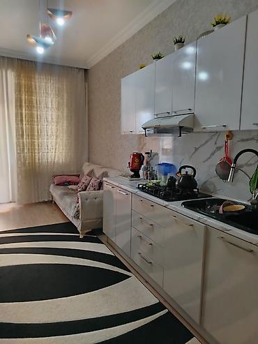 Гостиные гарнитуры: 55 min ilkin aylıq 619 man. 10 il qalıb. 68 kv. 14/11mərtəbə. Hazır — 5