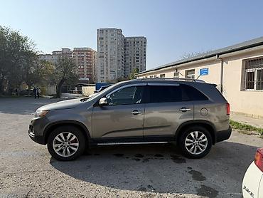 Kia: Kia Sorento: 2.2 l | 2011 il Ofrouder/SUV — 4