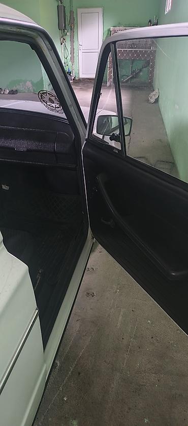 salon aksesuarlari: VAZ (LADA) 2106: 1.6 l | 1996 il 32000 km Sedan — 2