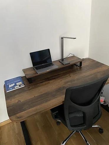 feedback garderoba: POSTOLJE ZA MONITOR LAPTOP X55 | Izrada po meri Dezen ploče po želji — 2