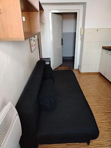 Dugoročno: Izdaje se nameštena soba Beograd – Centar Stari Grad Izdajem — 7