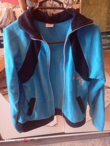 Köynək və bluzalar: 2 ci əl paltarlar var isdiyen vasap yasın — 1