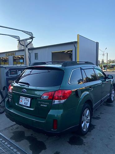 Subaru: Subaru Outback: 2011 г., 2.5 л, Вариатор, Газ, Универсал — 3